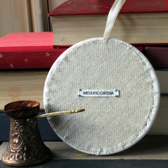 Hand embroidered hoop - Misericordia 2015